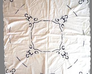 3910 Blue edge embroidered Tablecloth