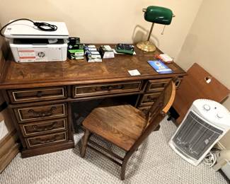 Desk, chair, HP Printer, variety new 902 HP ink cartridges, lamp, space heater.