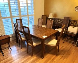 BUY IT NOW! $575.00. Call Jan at 314 960-5700. Artefacts by Henredon dining table with 8 chairs and two-18 inch leaves. 40" W x 66" L x 29 1/4" H. Opens to 102" with both leaves in.