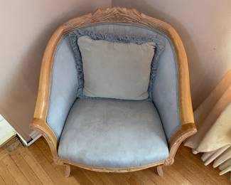 Upholstered Arm Accent Chair