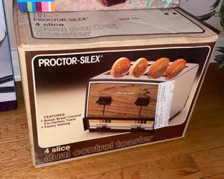 Vintage Proctor-Silex 4 Slice Dual Control Chrome Toaster W/ Original Box From Bamberger's!