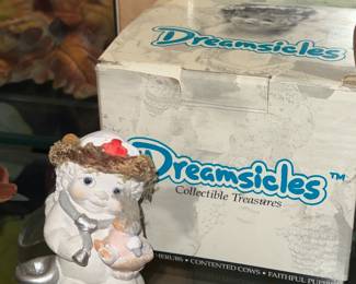 Dreamsicles Figurine