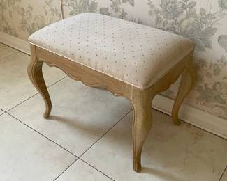 Upholstered Ottoman (Drexel Heritage)