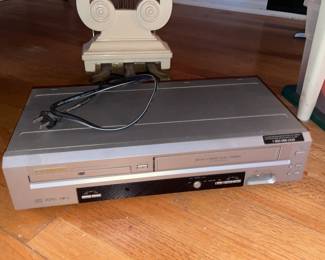 DVD/VHS Player