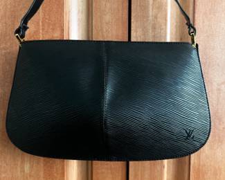 Louis Vuitton Handbag (Unauthenticated)