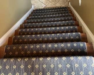 39" wide stair runner. 2 sets of 10 steps.
