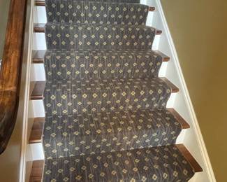 39" wide stair runner. 2 sets of 10 steps.