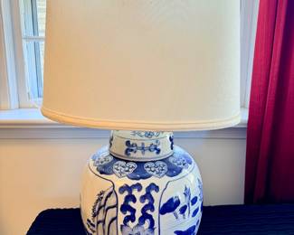 Blue and White Chinese Ginger Jar table lamps (2 available) with silk shade