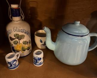 enamel tea pot