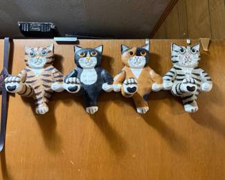 over the door cat rack