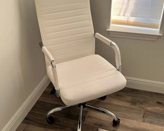 White Ribbed Faux Leather Executive Office Chair