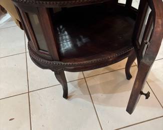 mohogancy table with butlers tray