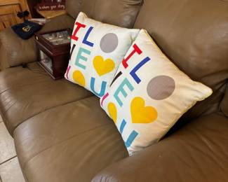 loveseat