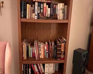 OAK BOOKSHELF