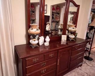 THOMASVILLE DRESSER
