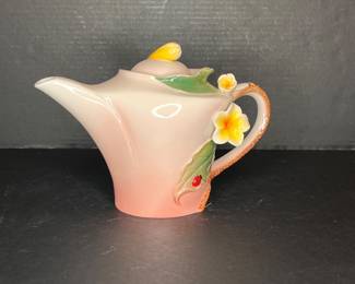 PIER ONE DAFFODIL TEAPOT