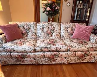 FLORAL SOFA