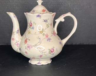 FLORAL TEAPOT