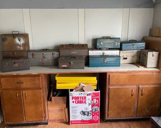 TOOL BOXES
