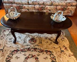 QUEEN ANNE COFFEE TABLE