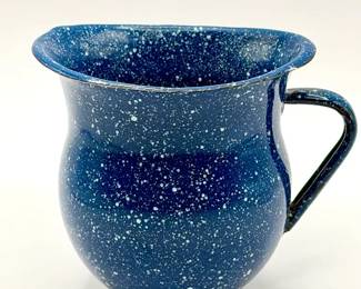 Enamel Cup
