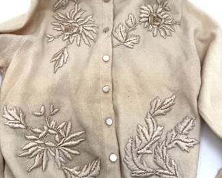 Sae - Hand Made Sweater
