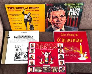 (5) Collection Of Artists Albums
