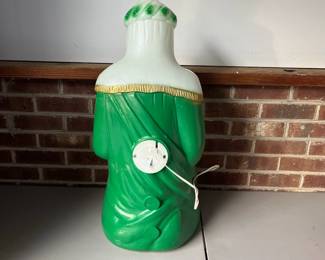 P88 - $350. Nativity Blow Mold Set. 6 Pieces. Some pieces are lighted. Tallest piece is 36". 