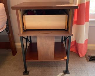 P115 - $40. Side Table Measures 17.5" x 15.5" x 23" tall. 