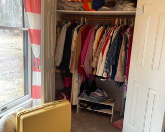 Room Overview - Lots of smalls available when you come to shop!