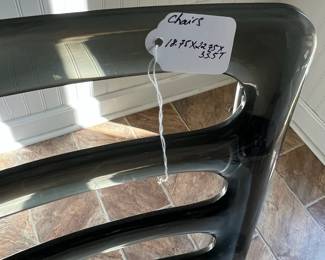 P3 - $375. Chromcraft - Mississippi. Vintage Kitchen Table with 4 Chairs. Table Measures 48” diameter x 29.5” tall. Chairs Measure 18.75” wide x 22.75" deep x 33.5” tall. Everything is in very good vintage condition! 