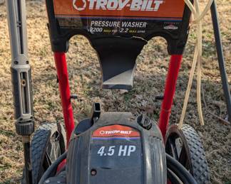 P106 - $100. Troy-Bilt Pressure Washer. 2200 Max PSI. 2.2 GPM. 4.5 HP. With driveway attachment. 