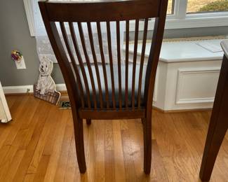 P84 - $125. Small Dining Table with 4 Chairs. Measures 48" x 36" x 30" tall. Chairs are 19" wide x 37" floor to top of back. 