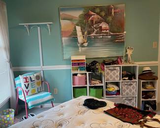 Room Overview - Lots of smalls available when you come to shop!