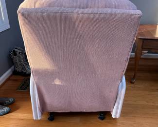 P91 - $100. Upholstered, Bamboo Framed, Reclining Chair. Measures 29" x 31" x 35.35" tall. Good Vintage Condition. 