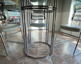 P3 - $375. Chromcraft - Mississippi. Vintage Kitchen Table with 4 Chairs. Table Measures 48” diameter x 29.5” tall. Chairs Measure 18.75” wide x 22.75" deep x 33.5” tall. Everything is in very good vintage condition! 