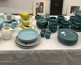 Russel Wright dinnerware