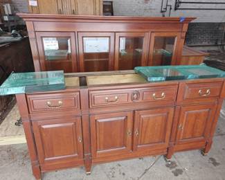 026 – Harden China Cabinet – 69 x 19 x 82