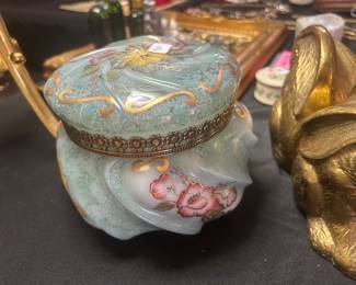 Hand painted Fenton Le Wabe crest marbelized Lustre on oval and glass Poppy and Daisy dresser box.