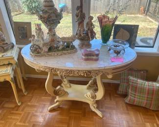Antique oval French style marble top table