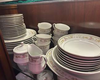 Everbrite - 37 pieces