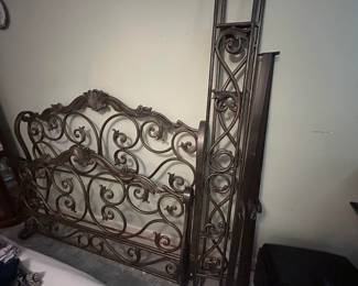 Queen headfoot board with rails (heavy iron)