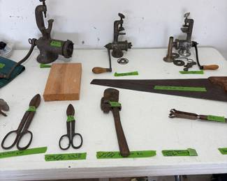 Meat grinder and tools