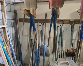 att.aF RcNBteE1LAL7yscnqDjnWJJ3UX4pUro4gg93lmYg