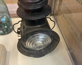 train lantern