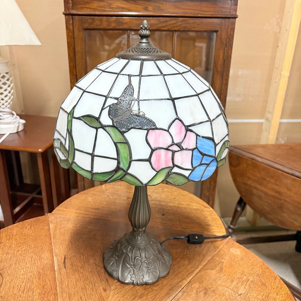 Tiffany Style Lamp