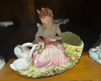 Vintage Arnart Girl / Woman with Geese / Swans Planter Figurine M4002 Japan