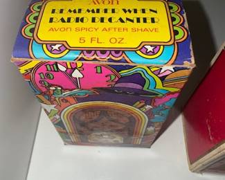 vintage Avon "Remember When" Radio Decanter for "Spicy" After Shave