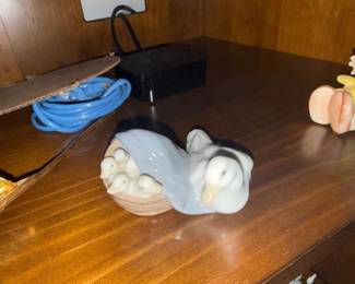 Lladro "Ducklings" porcelain figurine (Model #4895)