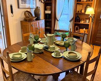 Primitive drop leaf country table 